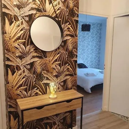 Raffinement Proche Centre Apartment