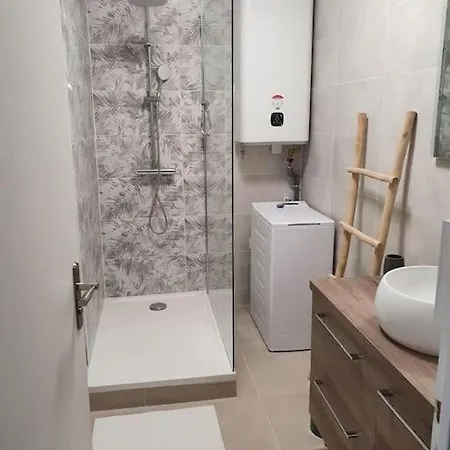 Raffinement Proche Centre Apartment Grenoble